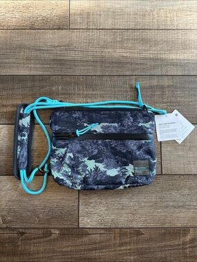 lululemon belt bag periwinkle Sigma Sigma Sigma Everywhere Lululemon Everywhere Belt Bag *1L